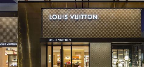 louis vuitton palo alto address.